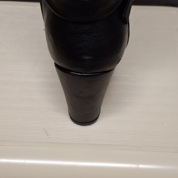 New Women's Too Moda Viola-9 Stylish Chunky Heel Knee-hi Boot -blk - Picture 3 of 5